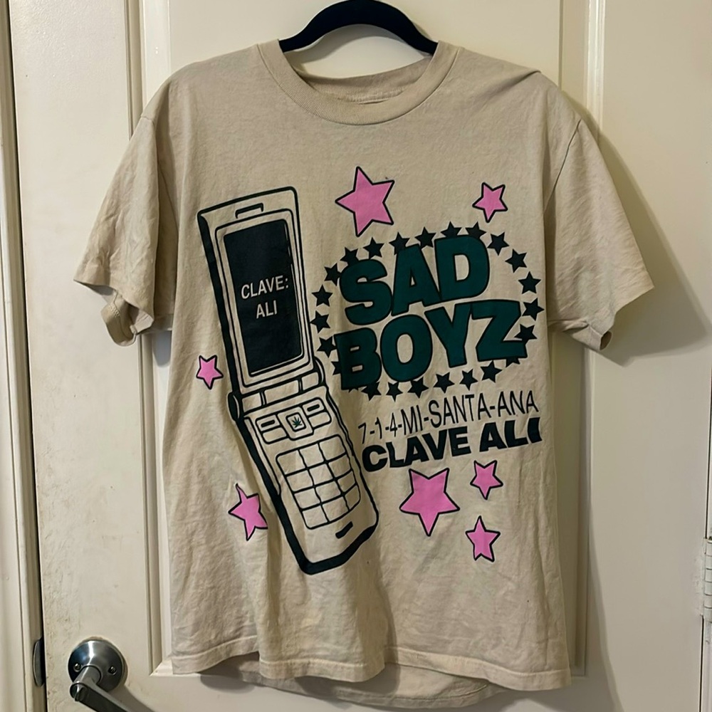 T-shirt
From zummies